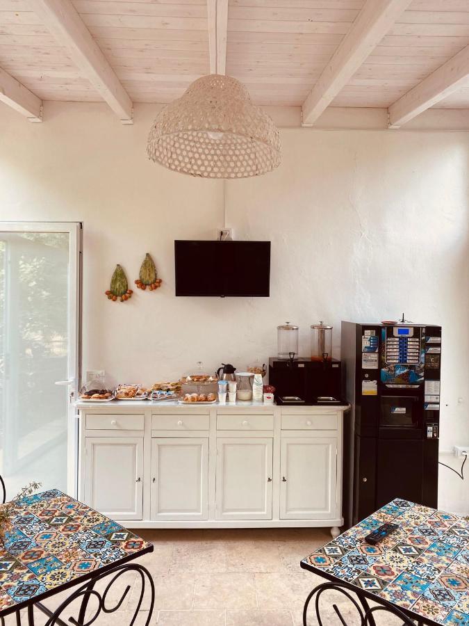 B&B Quasimare Porto Cesareo Bagian luar foto