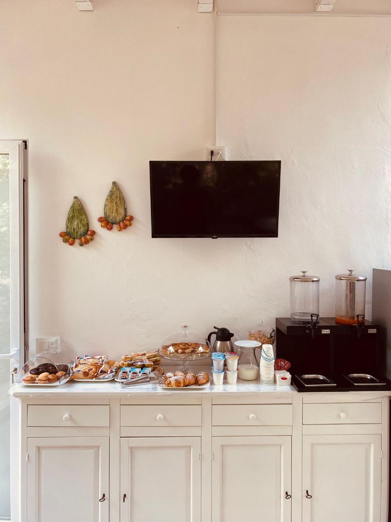 B&B Quasimare Porto Cesareo Bagian luar foto